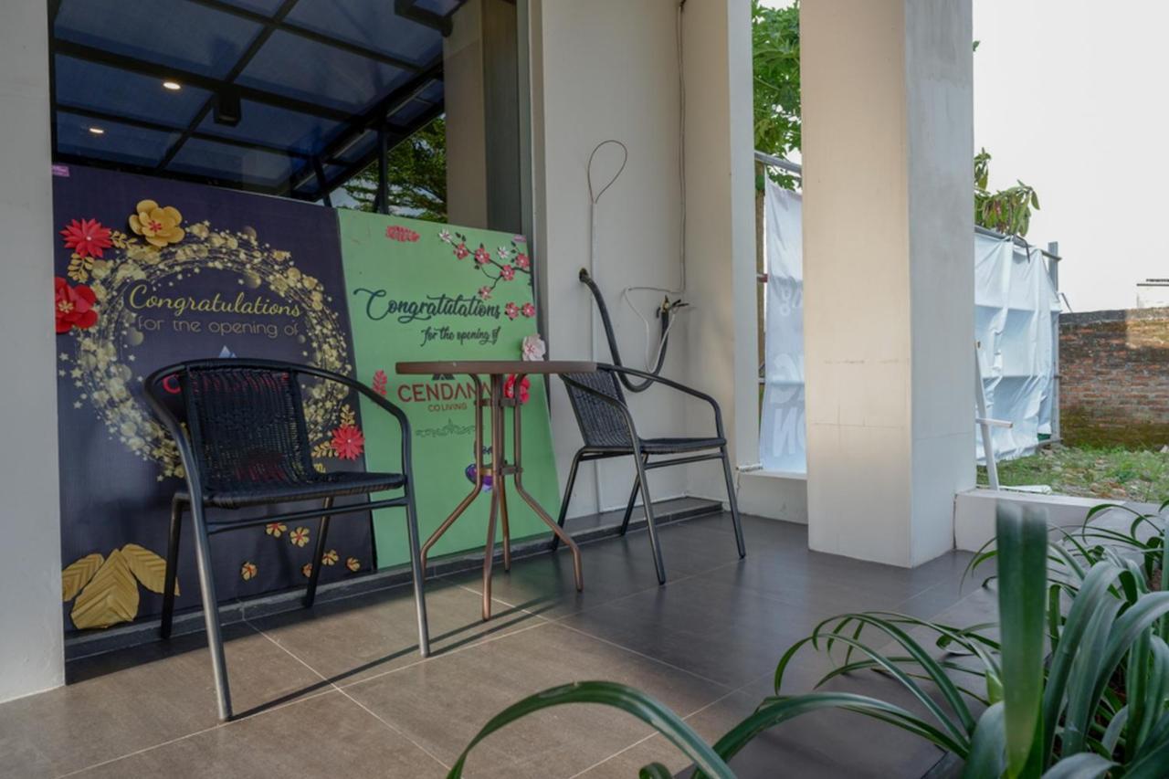 Reddoorz Plus Near Solo Baru Ngoại thất bức ảnh