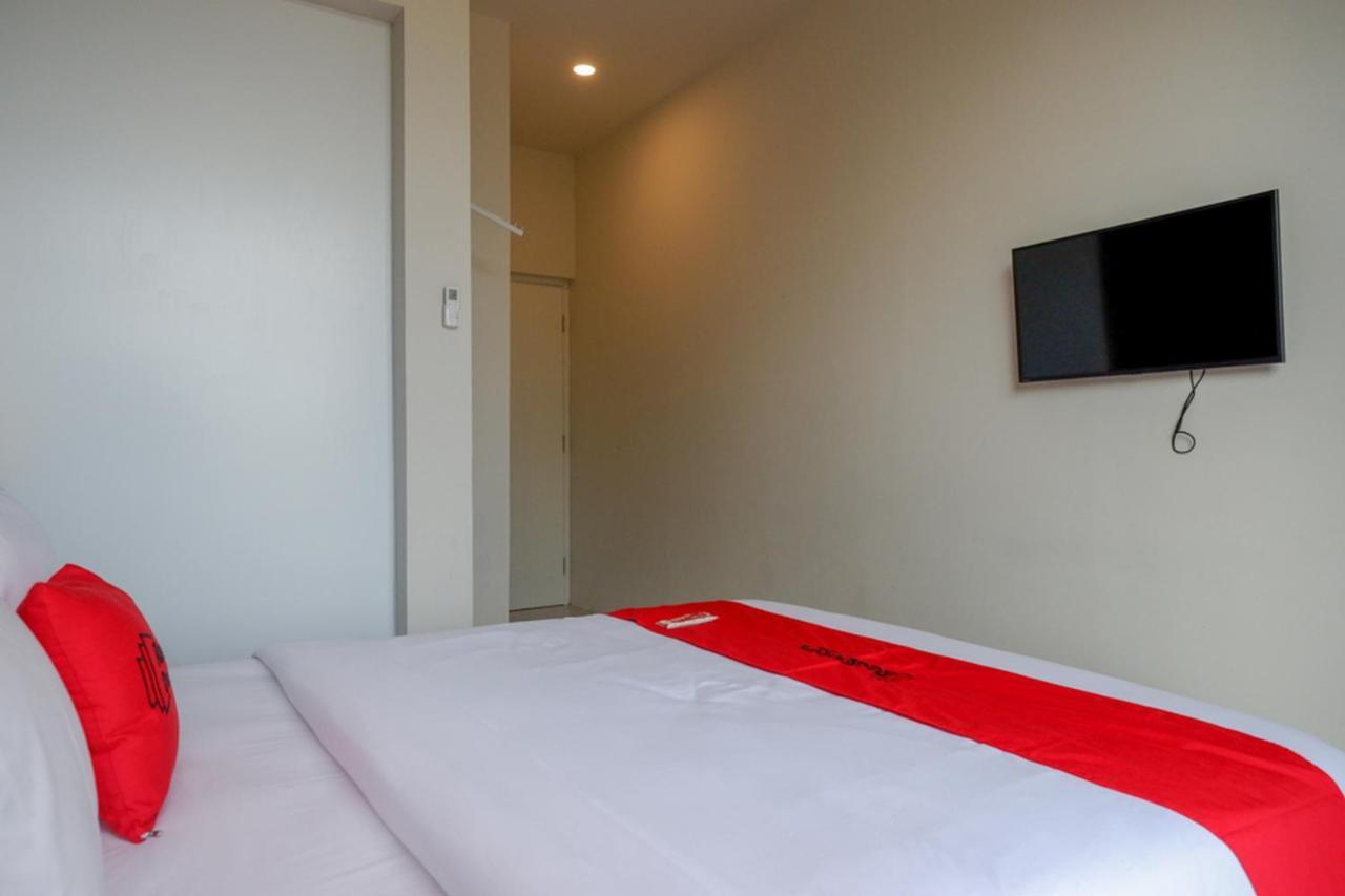 Reddoorz Plus Near Solo Baru Ngoại thất bức ảnh